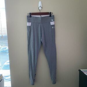 Women’s PINK Victoria’s Secret Yoga Gray Criss across Ankle Leggings Size Small